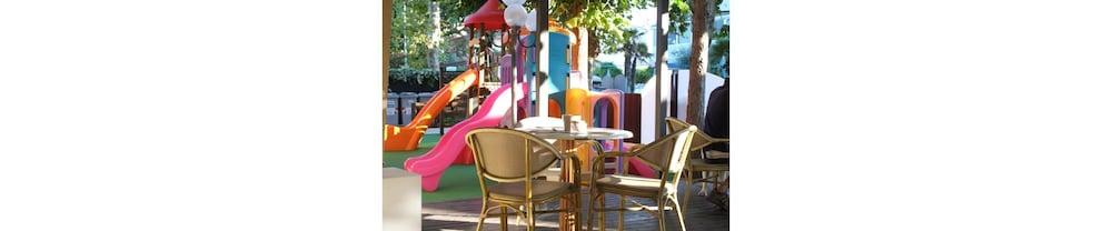 Hotel Fra I Pini Rimini Extérieur photo