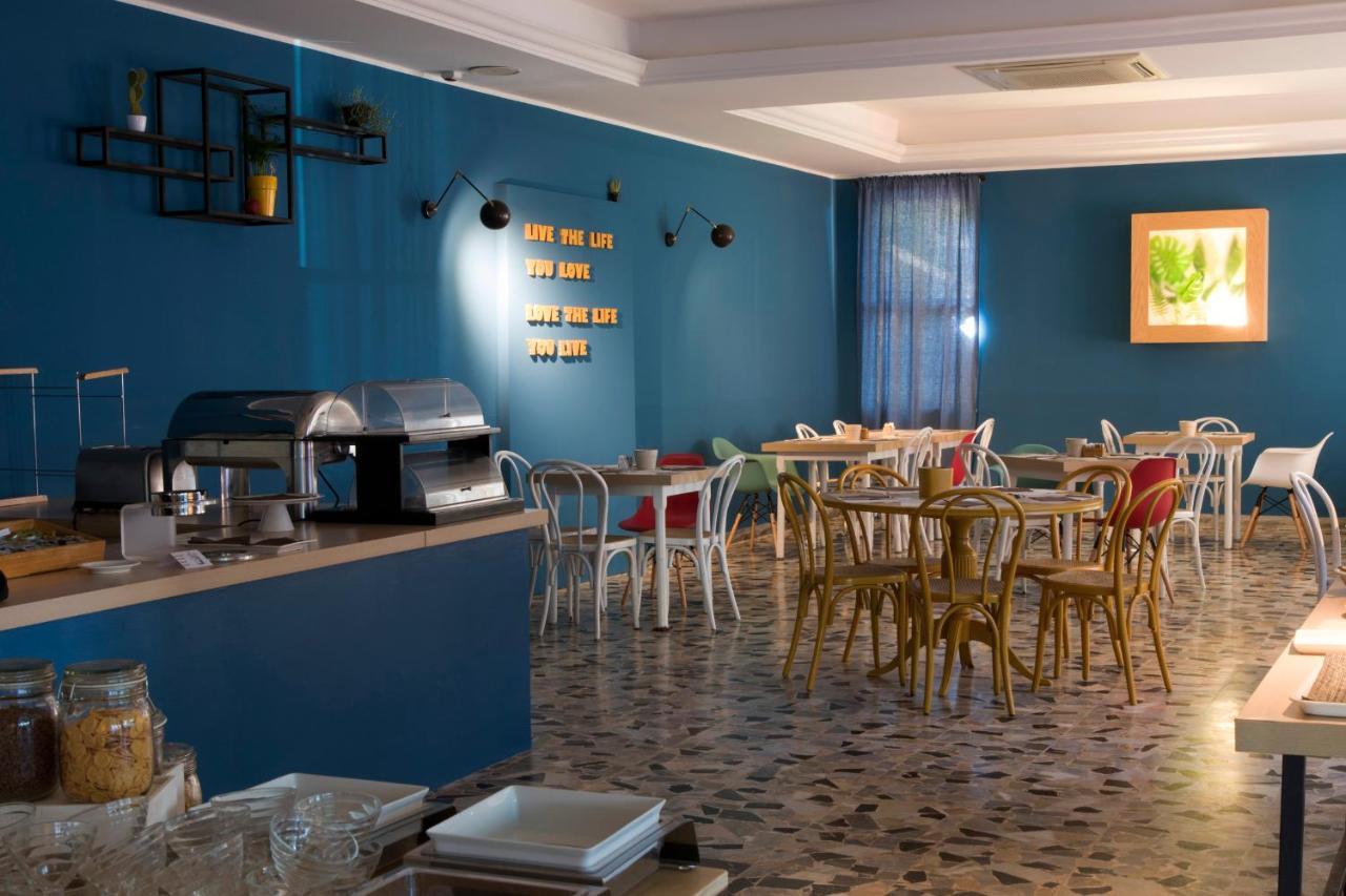 Hotel Fra I Pini Rimini Extérieur photo